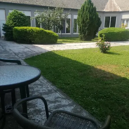 Domus025 アパート *