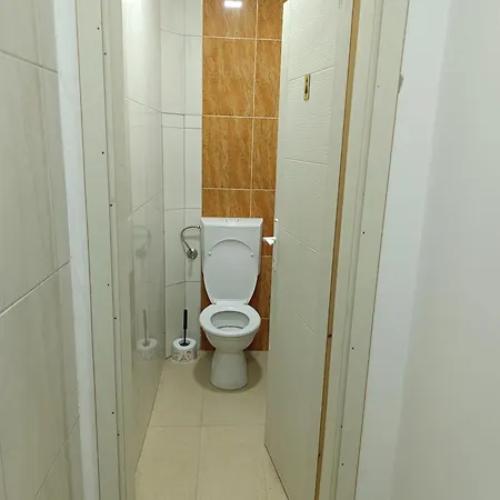 アパート Domus025